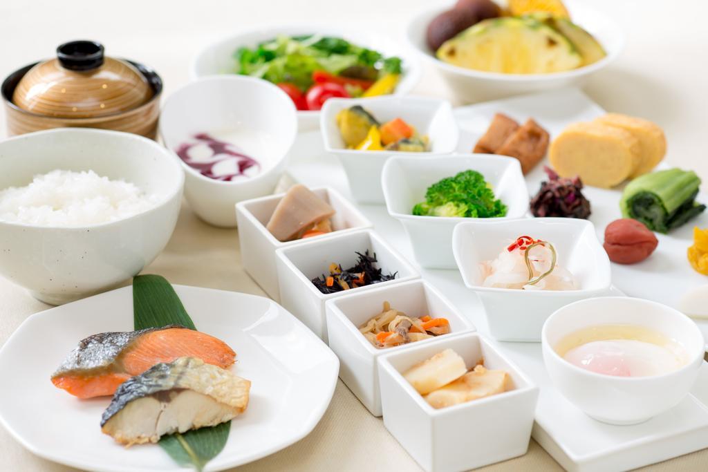 Hotel New Hiroden Хіросіма Екстер'єр фото
