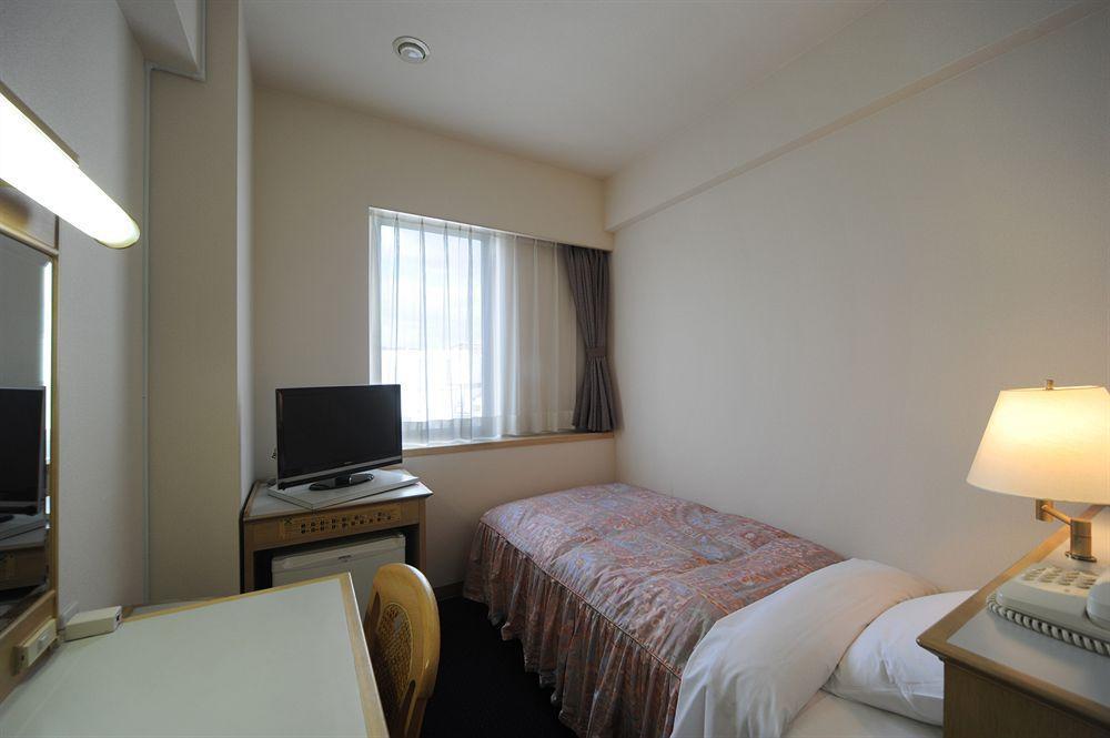 Hotel New Hiroden Хіросіма Екстер'єр фото
