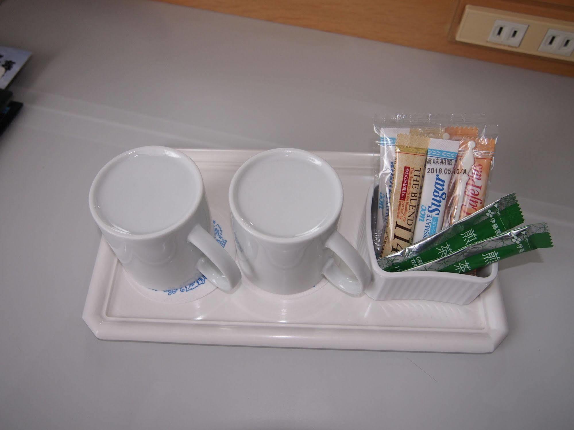 Hotel New Hiroden Хіросіма Екстер'єр фото