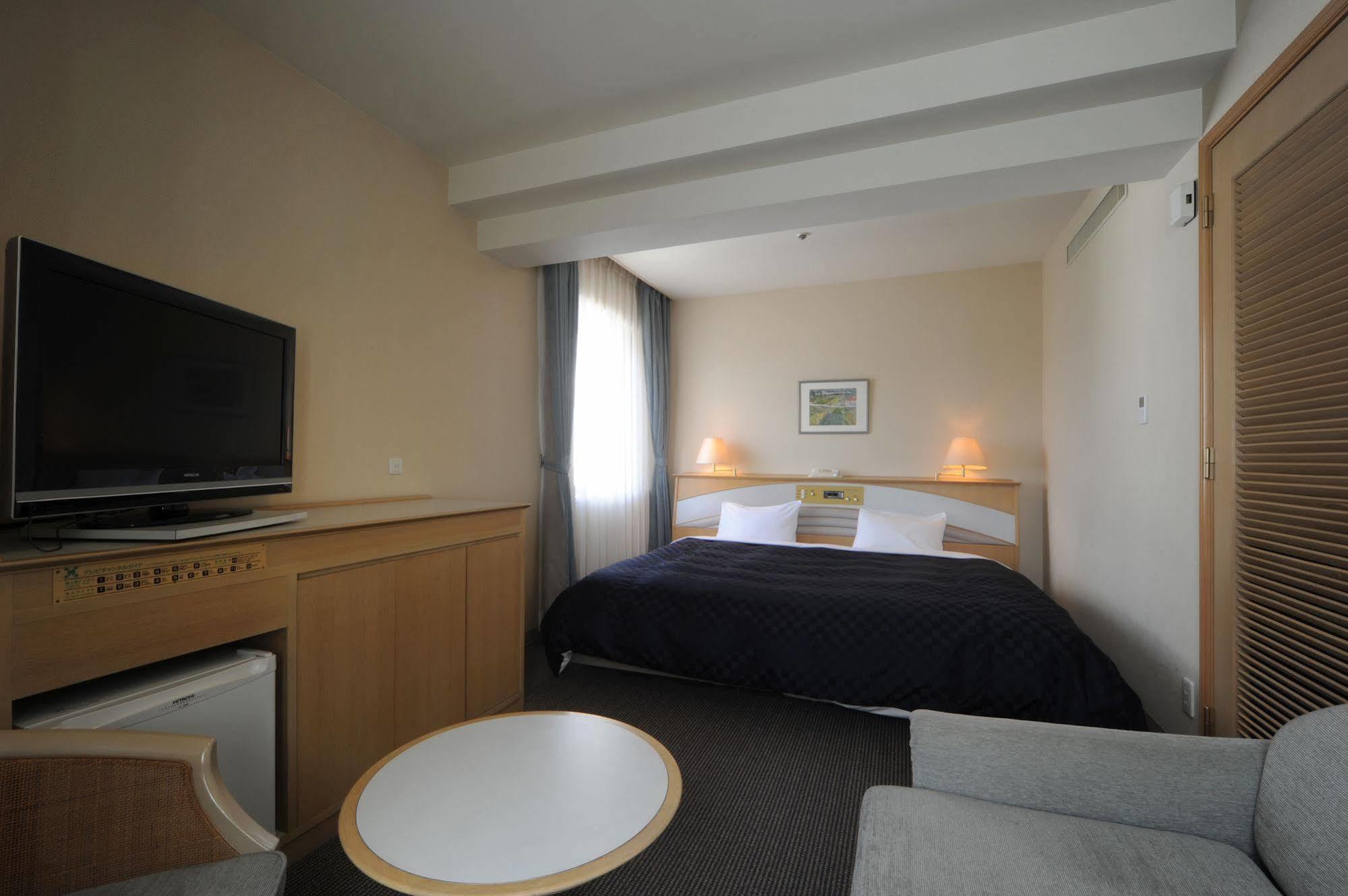 Hotel New Hiroden Хіросіма Екстер'єр фото