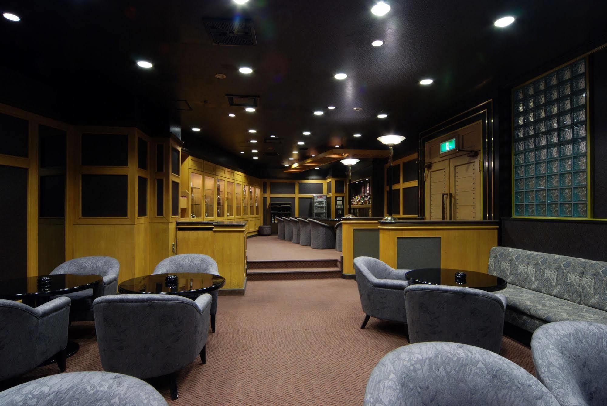 Hotel New Hiroden Хіросіма Екстер'єр фото