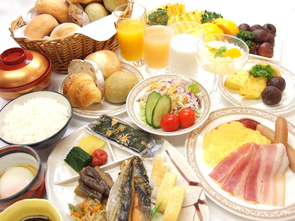 Hotel New Hiroden Хіросіма Екстер'єр фото